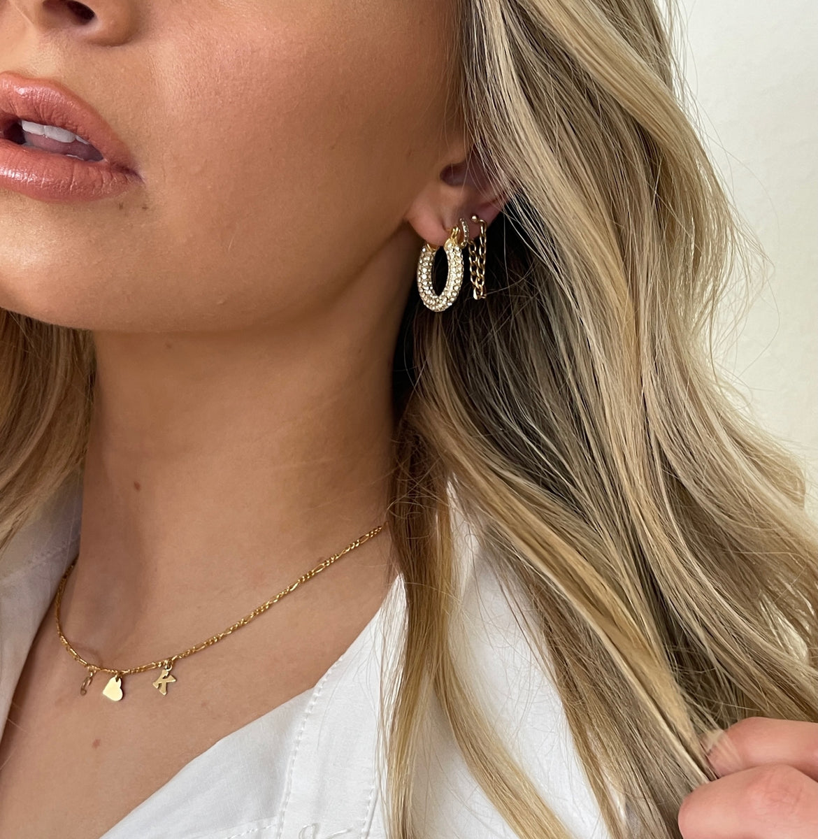 How to Find the Best Jewelry for Sensitive Skin xohanalei