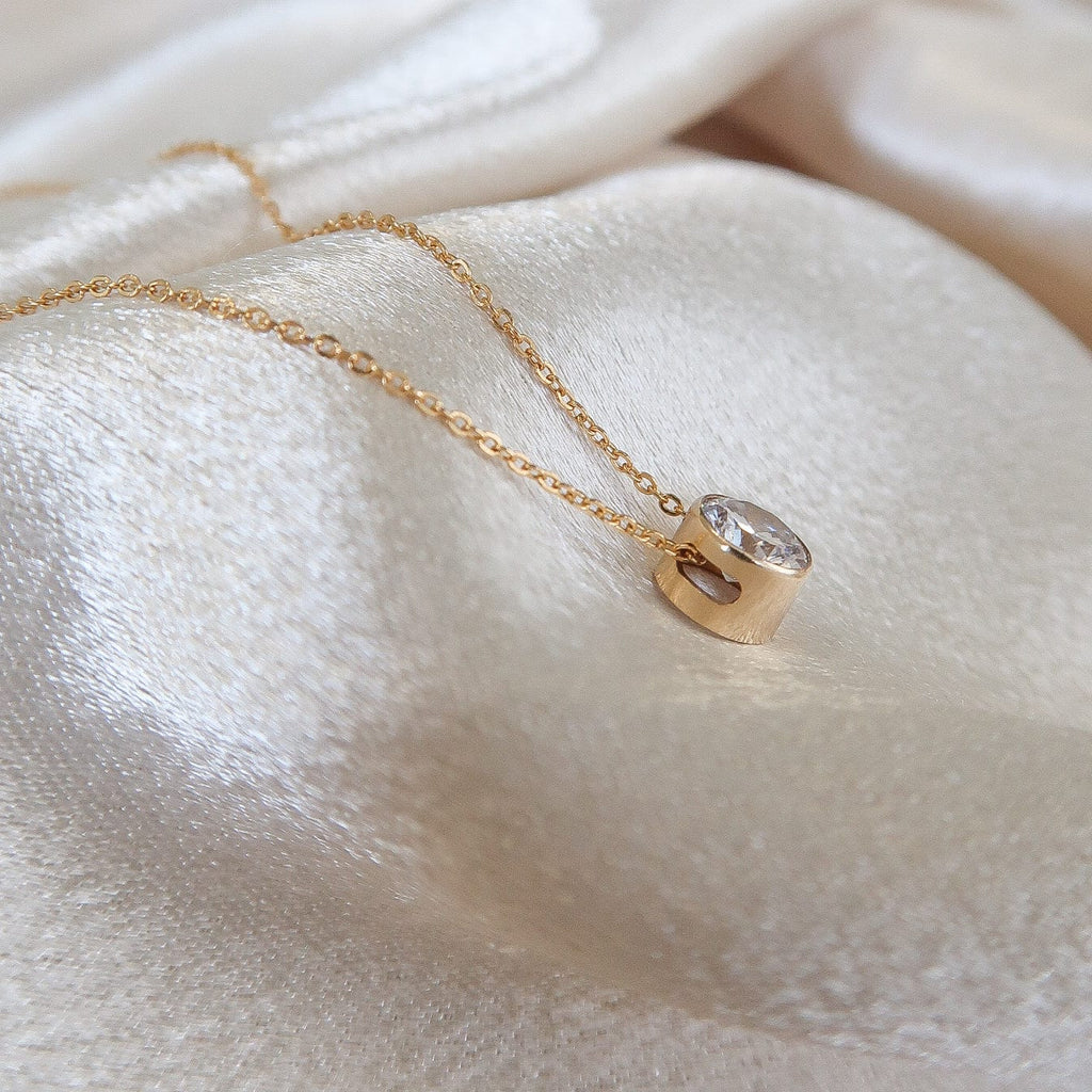 Ellie Solitaire Necklace - xohanalei