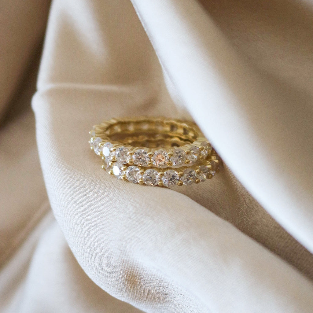 The Cz Eternity Band - xohanalei