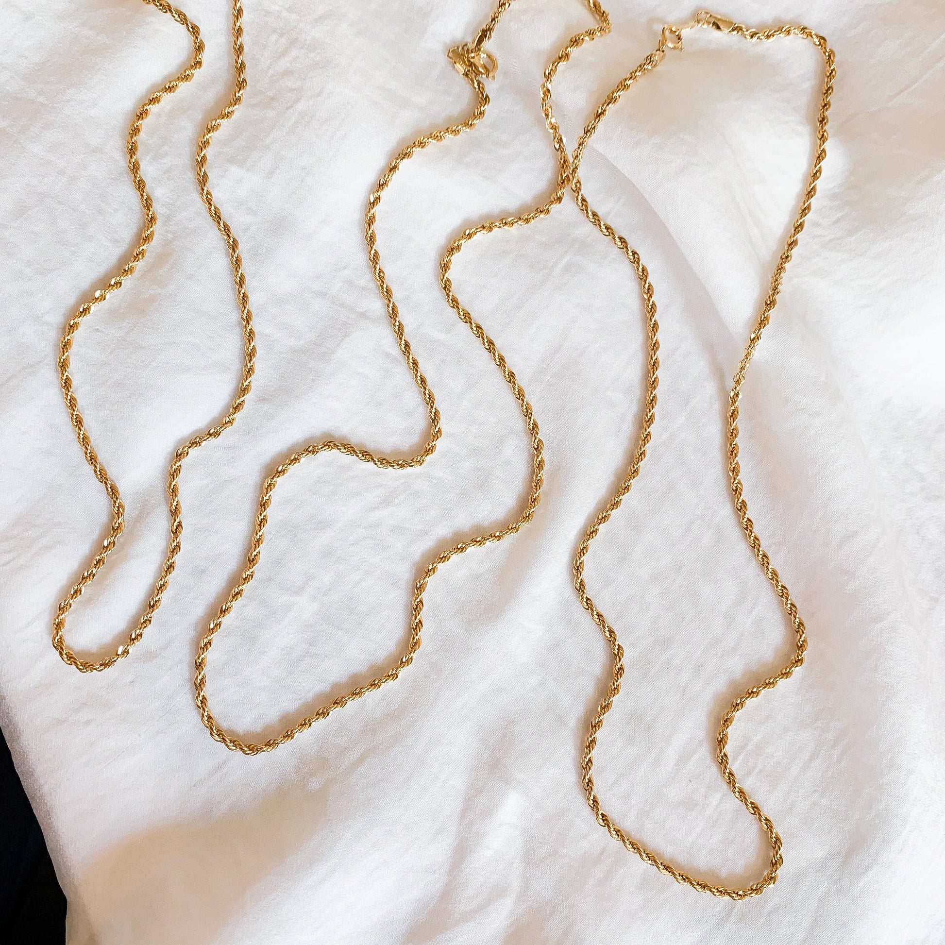 Catena a corda riempita in oro 14k (2,5 mm)