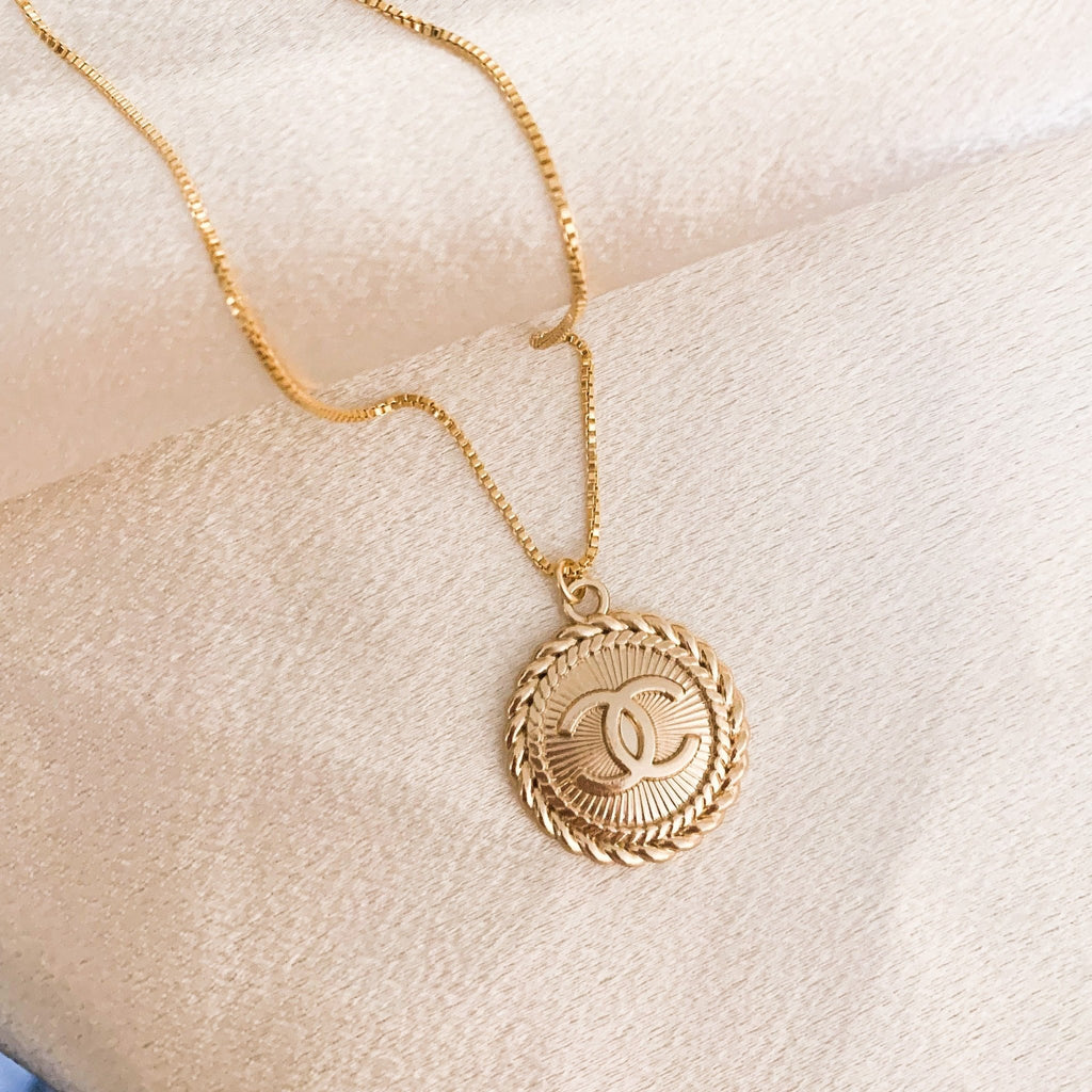 Vintage CC Ornate Coin Necklace - xohanalei